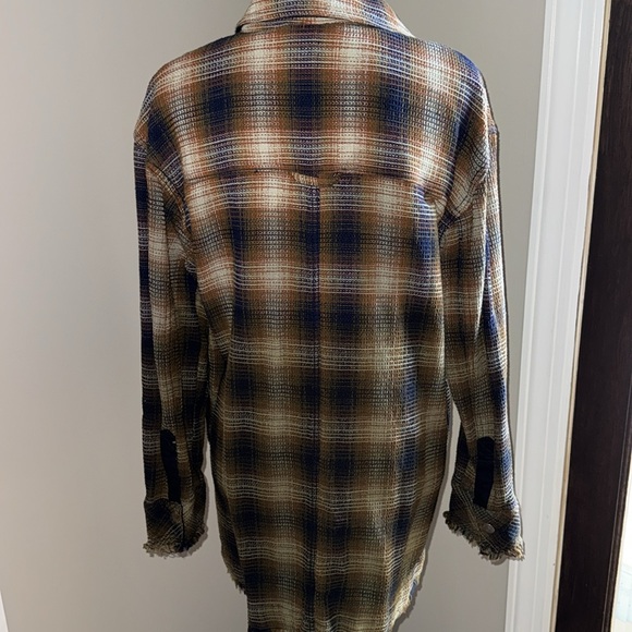 Free People top - Picture 2 of 4